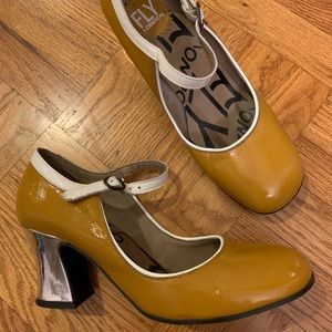 Fly London mary janes 39 (8-8.5) patent leather